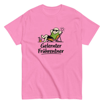 GELERNTER FRÜHRENTNER - Lustiges Herren T-Shirt - SprücheKüche - Druckfrisch & frech