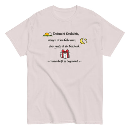 GESTERN, HEUTE, MORGEN Statement Herren T-Shirt - SprücheKüche - Druckfrisch & frech