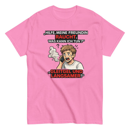 HILFE MEINE FREUNDIN BRENNT - Lustiges Herren T-Shirt - SprücheKüche - Druckfrisch & frech
