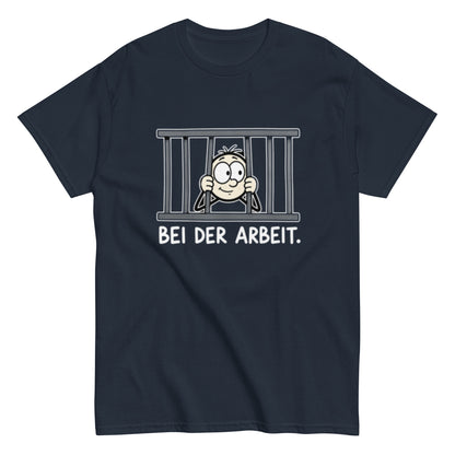 Lustiges Bei der Arbeit T-Shirt mit Cartoon Motiv hinter Gitterstäben