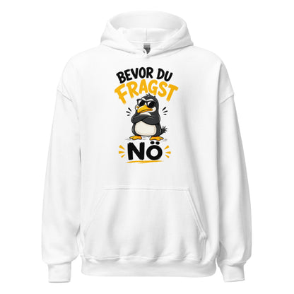 Weißer Hoodie mit einem coolen Pinguin mit Sonnenbrille und dem Schriftzug Bevor du fragst Nö in schwarzer und gelber Schrift.