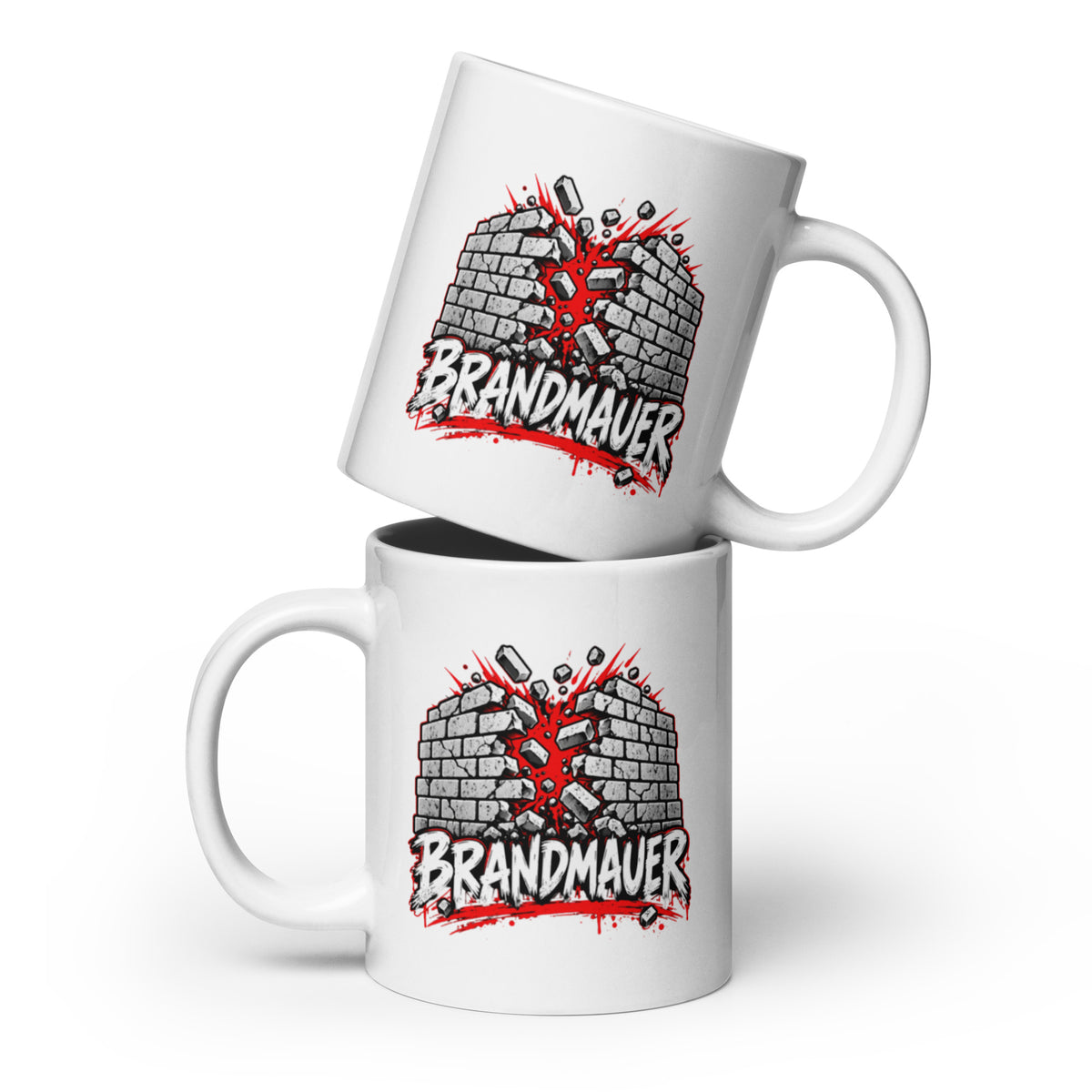 Lustige Tasse mit dem Motiv „Brandmauer“ – politische Satire mit einer durchbrochenen Mauer in Schwarz, Weiß und Rot.